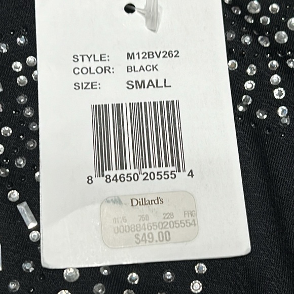 French Blue black batwing style top. Sequin detail. Size Small. New with tags. - Picture 4 of 11